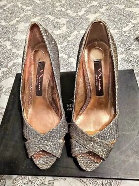 Nina Glitter  Heels in Gold US 8.5